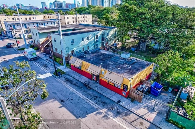 1 of 17 - 1139 Nw 2nd Ave, Miami, FL