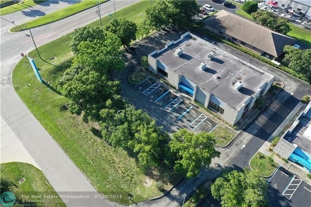 4 of 31 - 346 E Royal Palm St, Lake Placid, FL