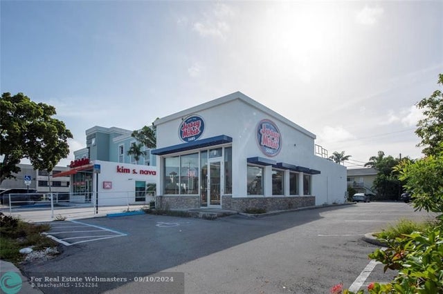 1 of 5 - 4700 N Federal Hwy, Fort Lauderdale, FL
