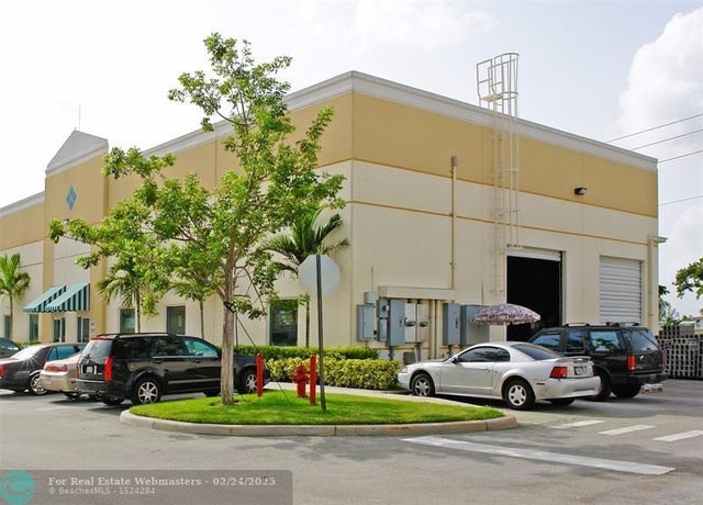 1 of 28 - 917 Nw 31st Ave 917, Pompano Beach, FL