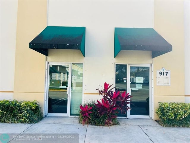 5 of 28 - 917 Nw 31st Ave 917, Pompano Beach, FL