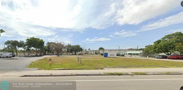 1 of 4 - 1401 N Federal Hwy, Hollywood, FL