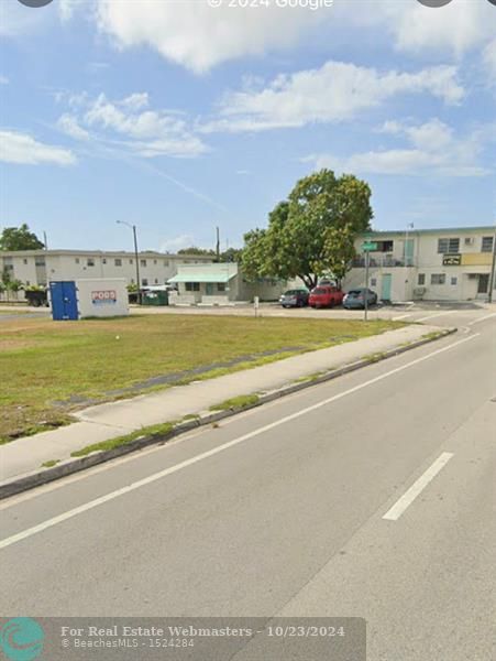 2 of 4 - 1401 N Federal Hwy, Hollywood, FL