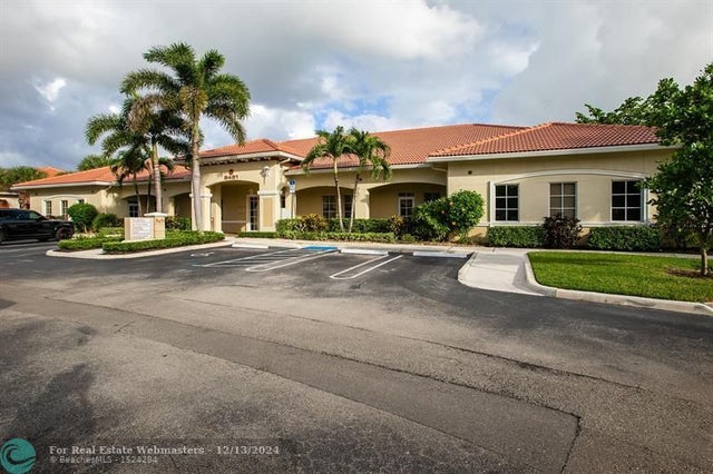 1 of 10 - 5451 N University Dr, Coral Springs, FL