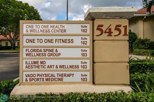 2 of 10 - 5451 N University Dr, Coral Springs, FL
