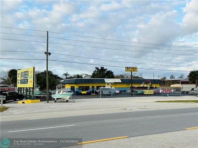 3 of 18 - 1130 Us 27, Lake Placid, FL
