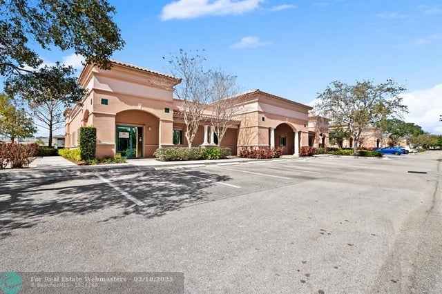 5 of 75 - 2233 N Commerce Pkwy, Weston, FL