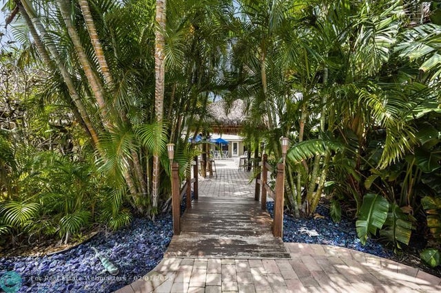 2 of 37 - 2648 Ne 32nd St, Fort Lauderdale, FL