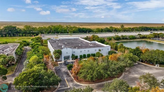 2 of 8 - 3950 Nw 126th Ave, Coral Springs, FL