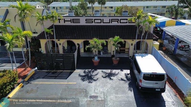 5 of 6 - 1730 E Commercial Blvd, Fort Lauderdale, FL