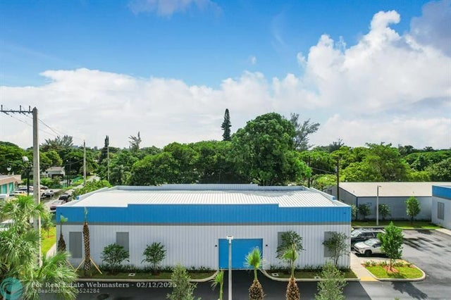 4 of 41 - 621 Ne 1st Ave, Pompano Beach, FL