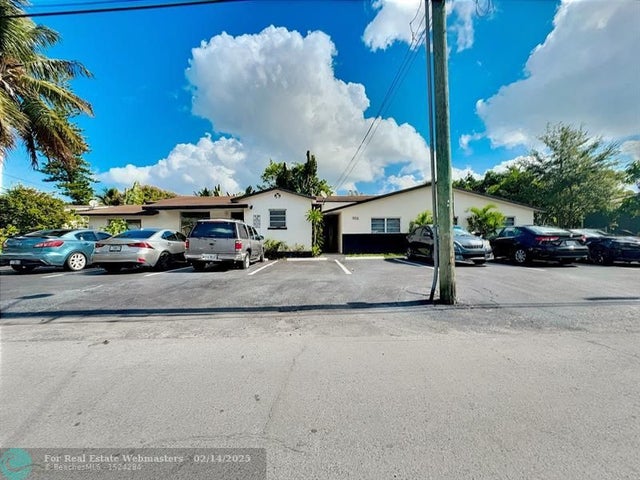 4 of 15 - 1124 Ne 5th Ave, Fort Lauderdale, FL