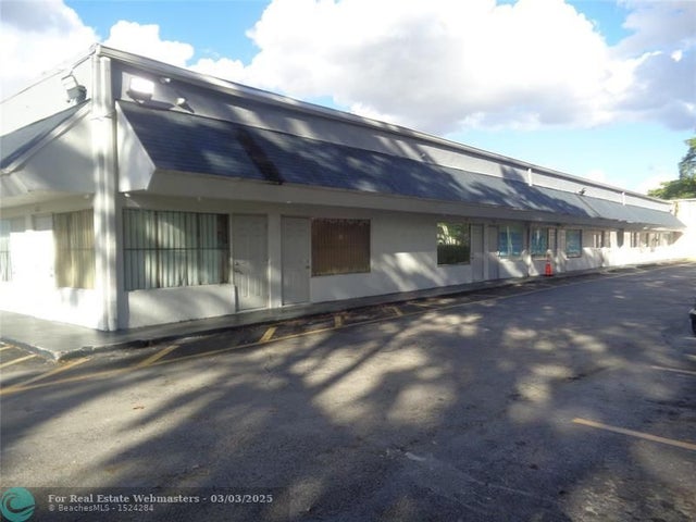 5 of 11 - 1612 Nw 38th Ave, Fort Lauderdale, FL