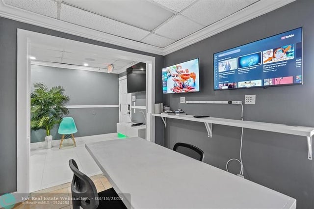 3 of 21 - 2331 N State Road 7 219, Lauderdale Lakes, FL