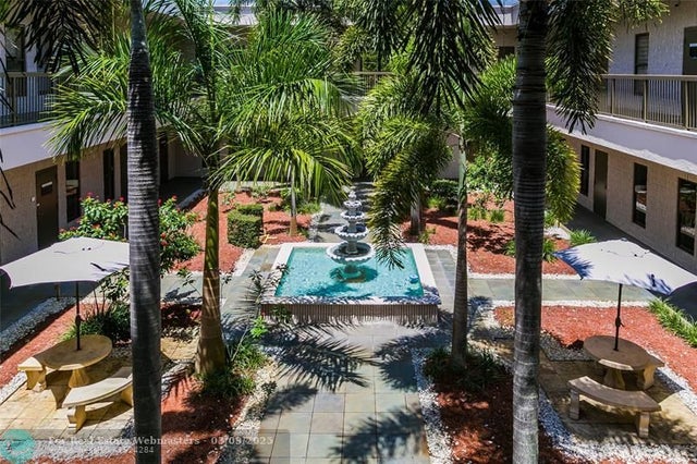 4 of 20 - 1500 N University Dr 100, Coral Springs, FL