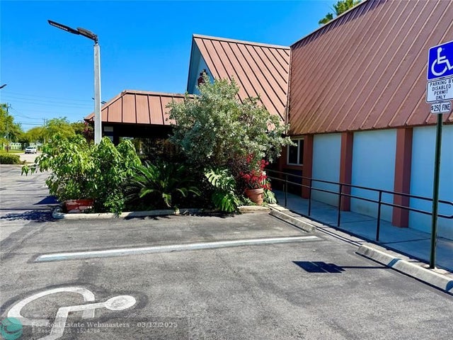3 of 29 - 1821 N State Road 7, Margate, FL