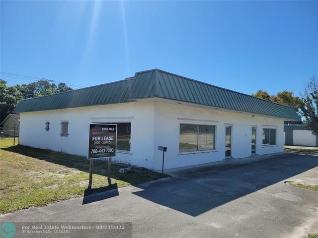 2 of 14 - 1020 N Parrott Ave, Okeechobee, FL