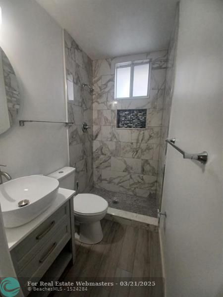 2 of 16 - 24 Sw 13th St 1-5, Dania, FL