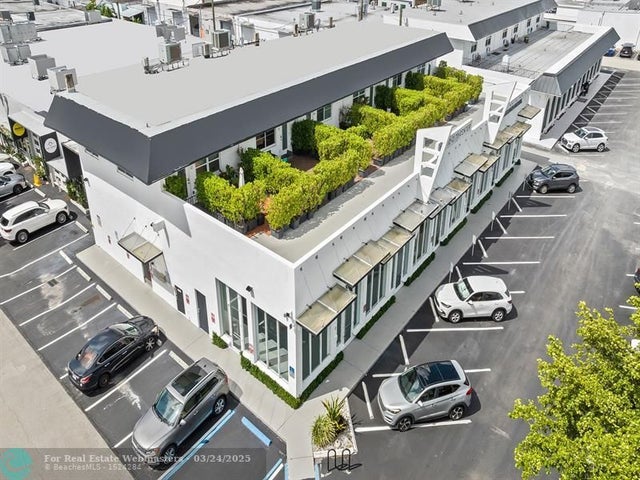 2 of 31 - 850 Ne 13th St A-d, Fort Lauderdale, FL