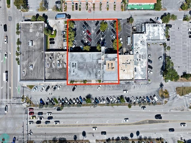 2 of 52 - 2817 E Oakland Park Blvd, Fort Lauderdale, FL