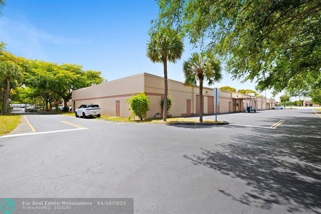 5 of 17 - 4800 N State Road 7 107, Lauderdale Lakes, FL