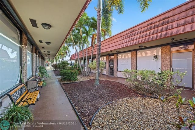4 of 10 - 7831 W Sample Rd, Coral Springs, FL
