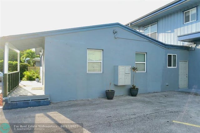 4 of 45 - 808 Nw 19 St, Fort Lauderdale, FL
