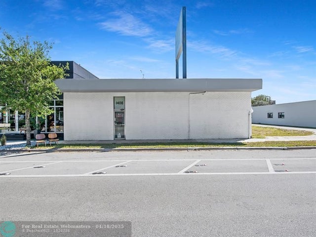 1 of 30 - 1408, 1404 Ne 4th Ave, Fort Lauderdale, FL