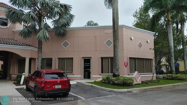 1 of 12 - 1565 N Park Dr 104, Weston, FL