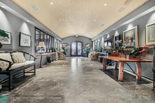 2 of 10 - 4351 Ne 12th Ter, Oakland Park, FL