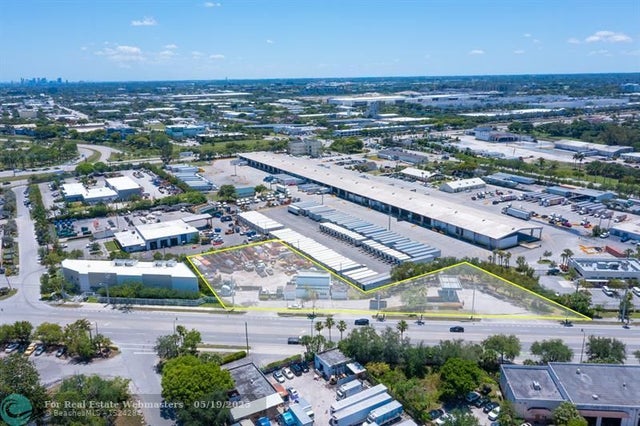 3 of 13 - 1126 Dr Martin Luther King Jr Blvd, Pompano Beach, FL