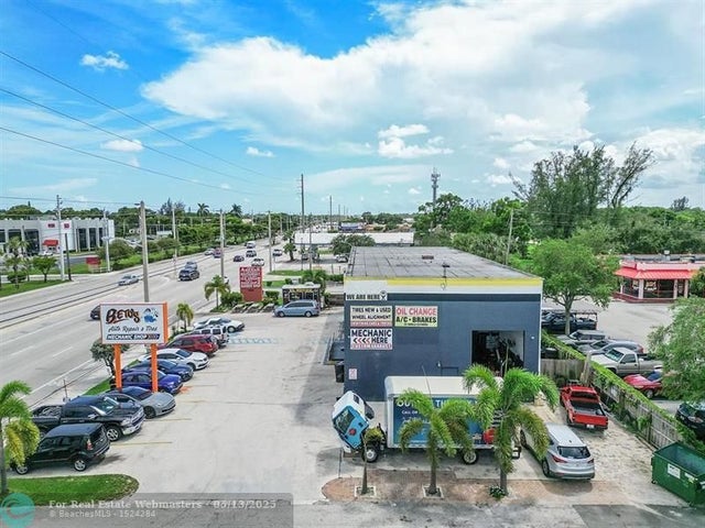 2 of 36 - 3593 S Military Trail, Lake Worth, FL