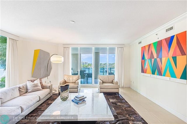5 of 24 - 411 N New River Dr 401, Fort Lauderdale, FL