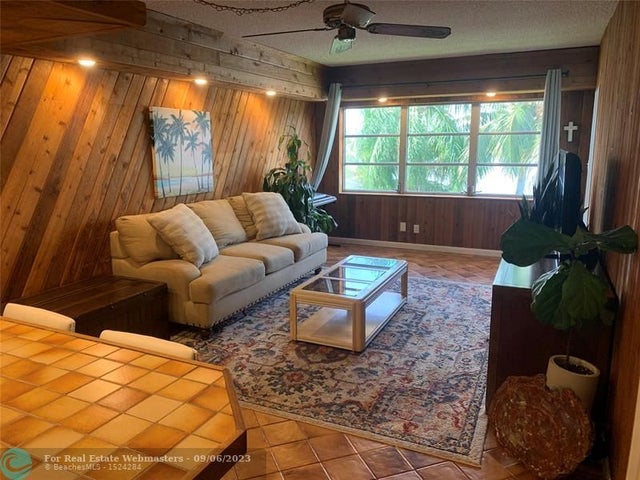 1 of 31 - 4311 Crystal Lake Dr 314, Deerfield Beach, FL