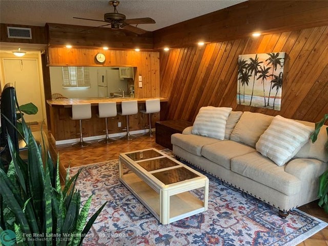 3 of 31 - 4311 Crystal Lake Dr 314, Deerfield Beach, FL