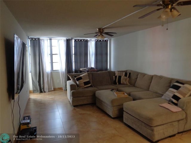 5 of 13 - 1351 Ne Miami Gardens Dr 223, Miami, FL