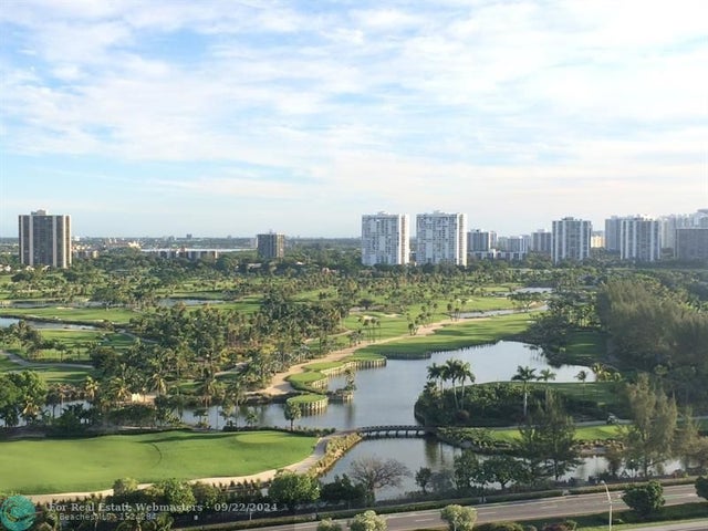 2 of 8 - 3300 Ne 192nd St 1912, Aventura, FL