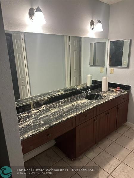 4 of 6 - 3300 Spanish Moss Te 101, Lauderhill, FL