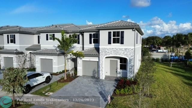 1 of 92 - 4611 Nw 118 Ave, Coral Springs, FL