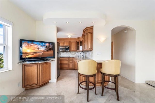 3 of 24 - 4050 N Ocean Dr 1601, Lauderdale By The Sea, FL