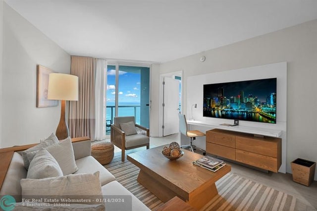 1 of 49 - 505 N Fort Lauderdale Beach Blvd 2214, Fort Lauderdale, FL