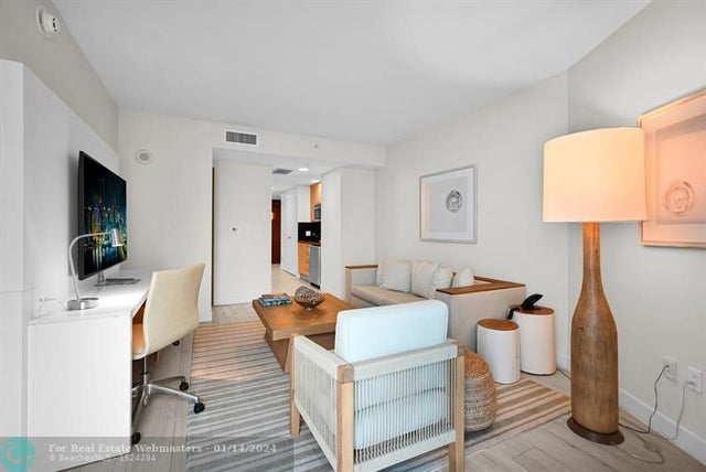 3 of 49 - 505 N Fort Lauderdale Beach Blvd 2214, Fort Lauderdale, FL