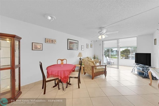 3 of 21 - 8130 Sunrise Lakes Blvd 202, Sunrise, FL