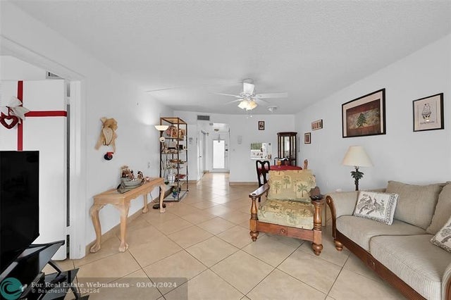 4 of 21 - 8130 Sunrise Lakes Blvd 202, Sunrise, FL