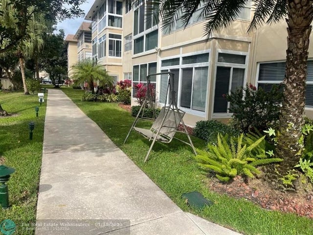 1 of 8 - 3431 Nw 50th Ave 106, Lauderdale Lakes, FL