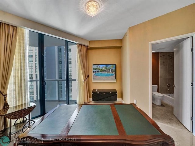 4 of 56 - 333 Las Olas Way 3305, Fort Lauderdale, FL