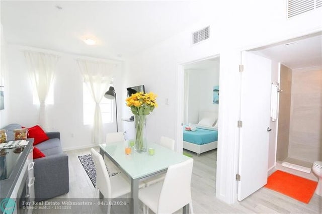 5 of 9 - 811 Jefferson Ave 102, Miami Beach, FL