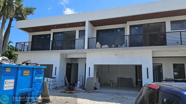 2 of 11 - 1122 Ne 10th Ave, Fort Lauderdale, FL