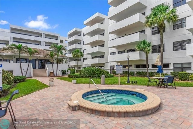 4 of 49 - 330 Se 20 Ave 307, Deerfield Beach, FL