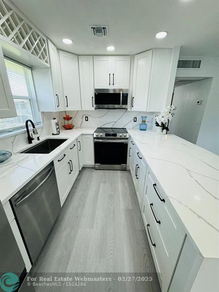 5 of 27 - 364 Flanders H 364, Delray Beach, FL